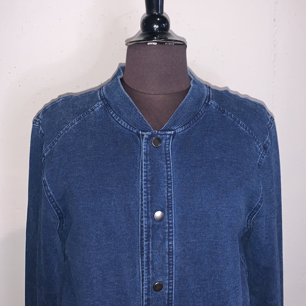 Forever 21 Jean Jacket - Picture 2 of 5